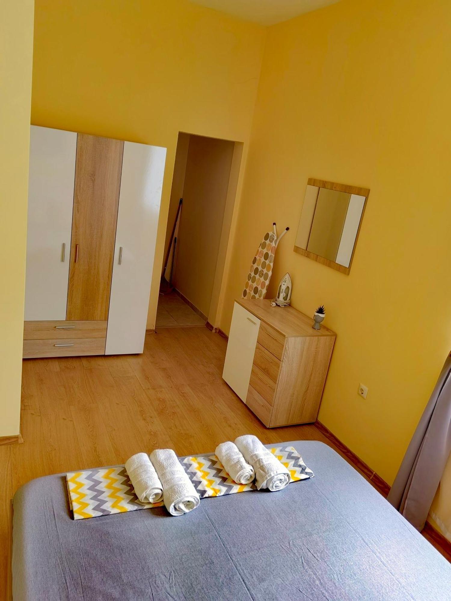 Pool Apartment Amadeus Lux Slântsjev Brjag Rom bilde